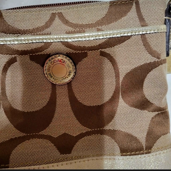 Coach Crossbody Bag - Picture 1 of 4